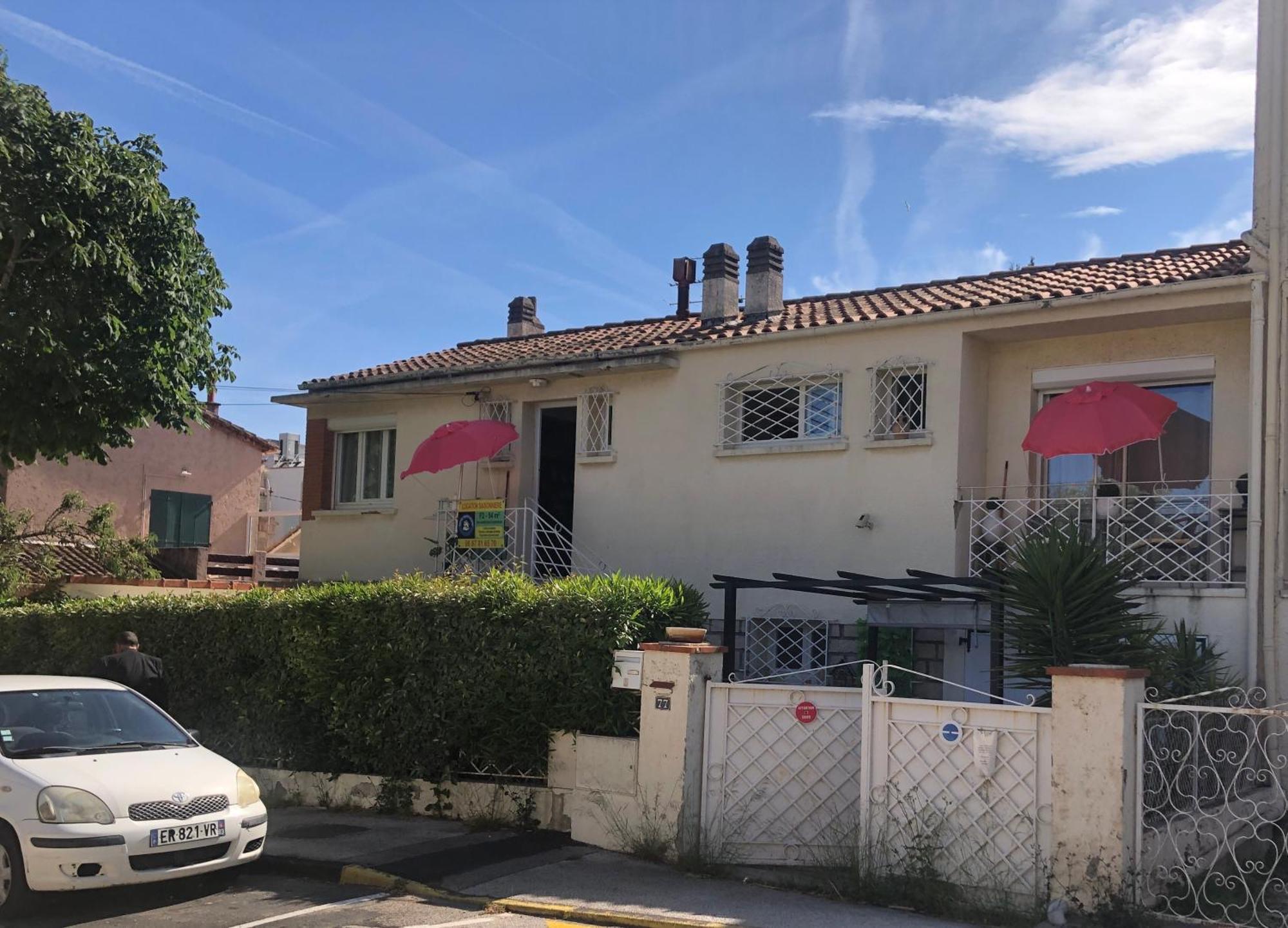 Votre Sejour A Sanary Dans Bas De Villa Avec Terrasse Vegetalisee Et Abritee Exposition Est Sud Ouest A 400M Du Centre Ville En Zone Pietonne Ou Tout Peut Se Faire A Pied サナリー・シュル・メール エクステリア 写真